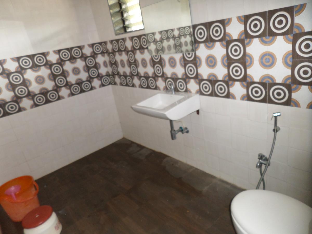 Отель Atithi Farm House Borlai Экстерьер фото